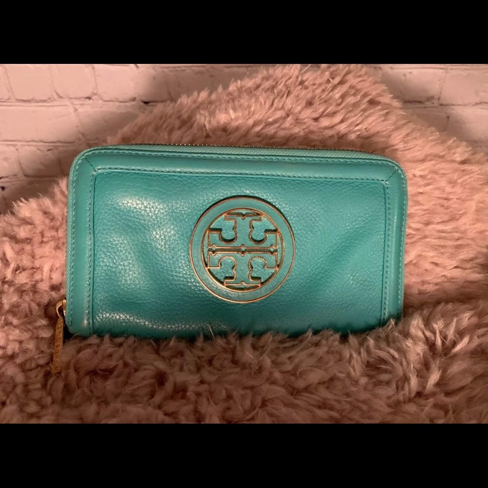 Tory Burch Amanda Continental Wallet, Turquoise